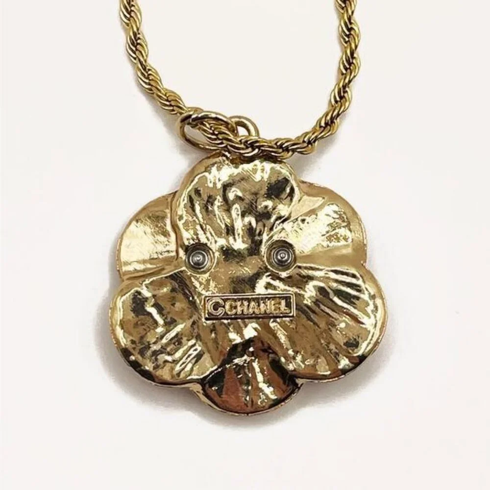 CHANEL CC Charm Pendant Camellia Black on Necklace Gold Plated Chain - Picture 9 of 10
